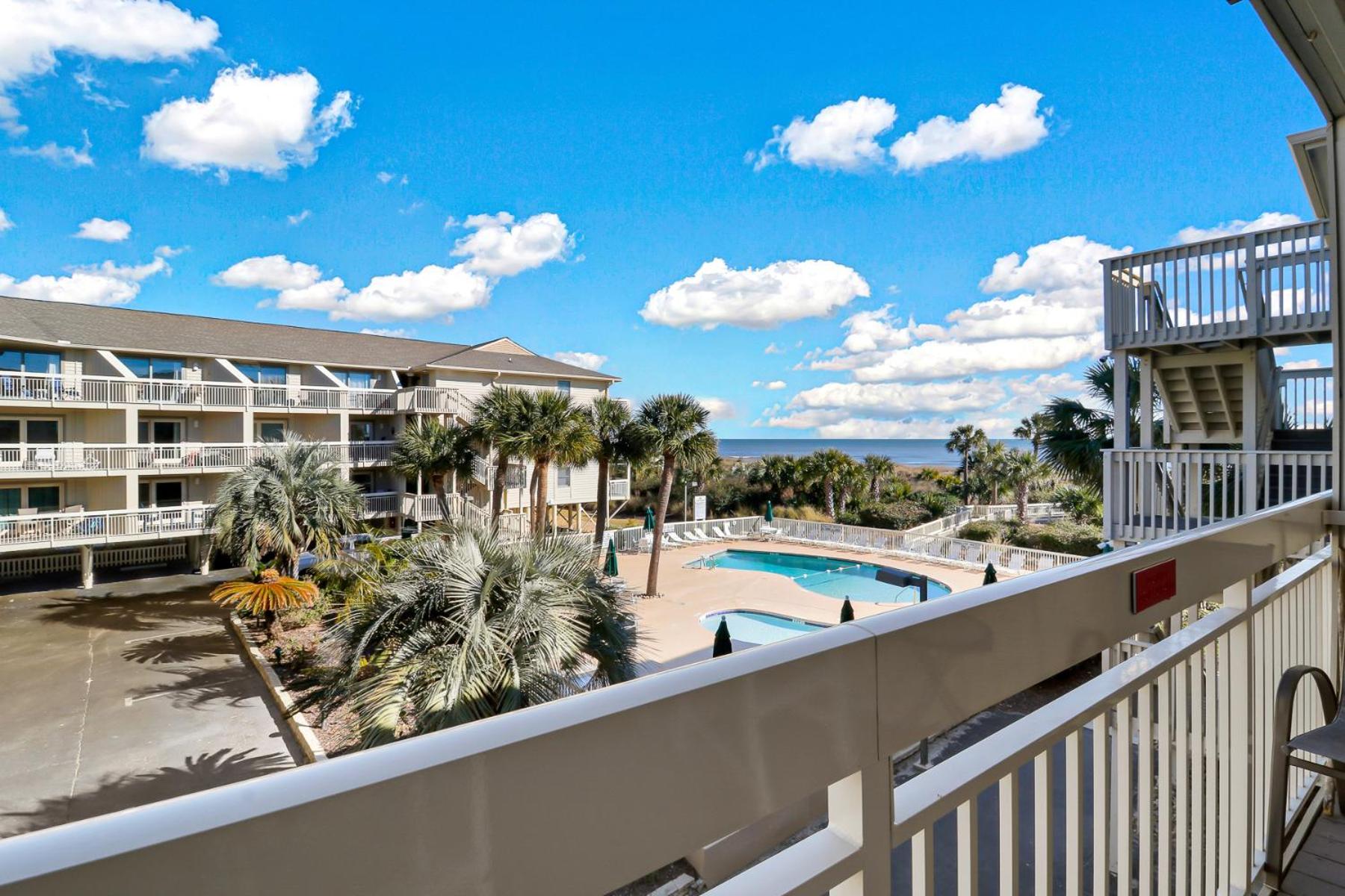 The Breakers #220 Beach Condo, Beautiful Ocean View At Coligny Beach, 4 N Forest Beach Drive Hilton Head, Walk To All Shops Restaurants, Renovated Jan 2024, Vacation Rental Hhi Llc Hilton Head Island Esterno foto