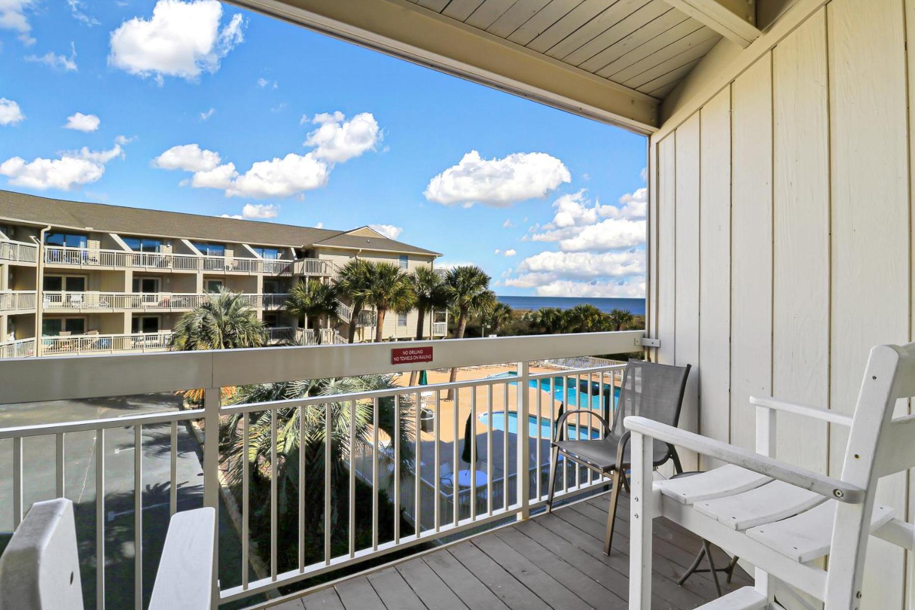 The Breakers #220 Beach Condo, Beautiful Ocean View At Coligny Beach, 4 N Forest Beach Drive Hilton Head, Walk To All Shops Restaurants, Renovated Jan 2024, Vacation Rental Hhi Llc Hilton Head Island Esterno foto